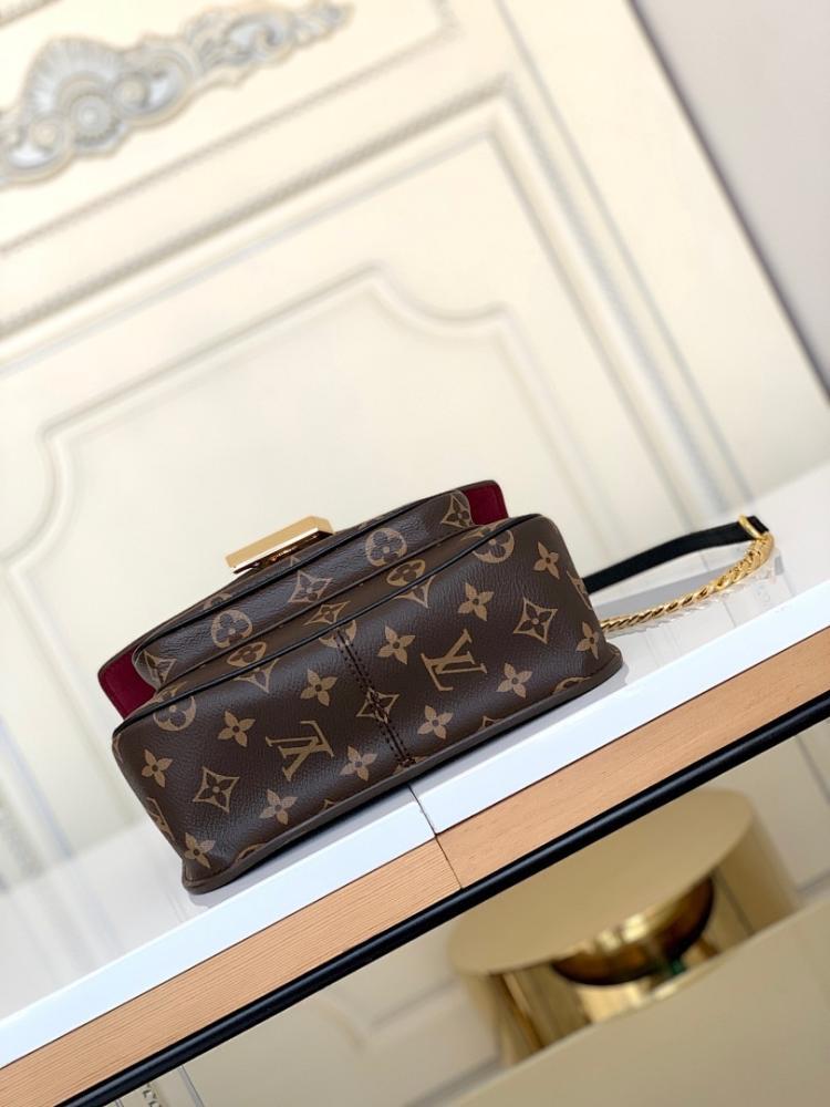Italian-Inspired Elegant Leather Crossbody Bag 22x17x10cm