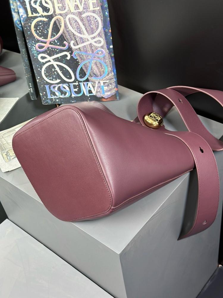 Stylish Premium Shoulder Bag 24.5x23.5x28cm