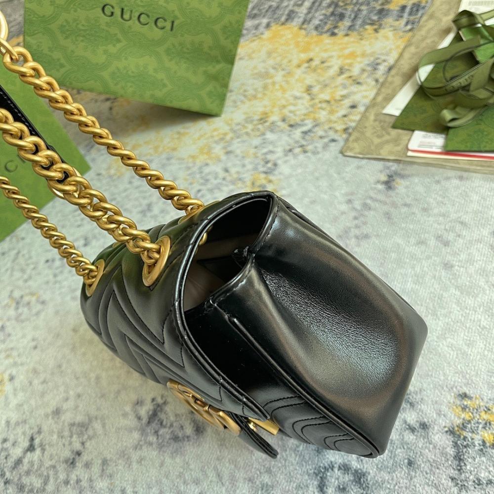 Modern Italian-Inspired Shoulder Bag 18x15x8cm