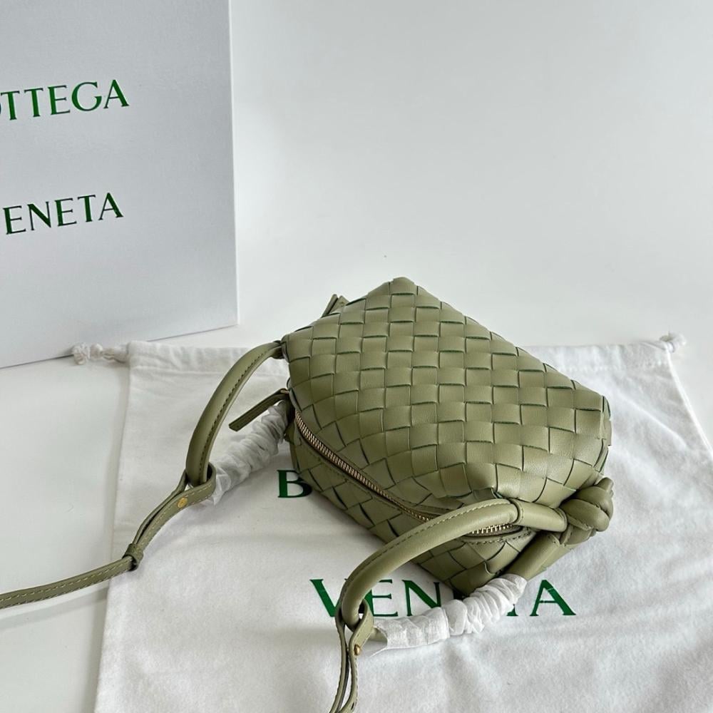 Modern Premium Leather Shoulder Bag 12x19x9cm