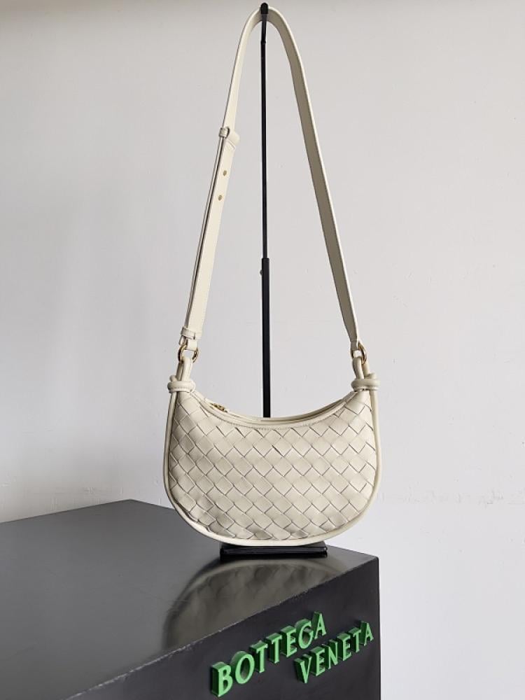 Leather Top Handle Bag Style 403138570