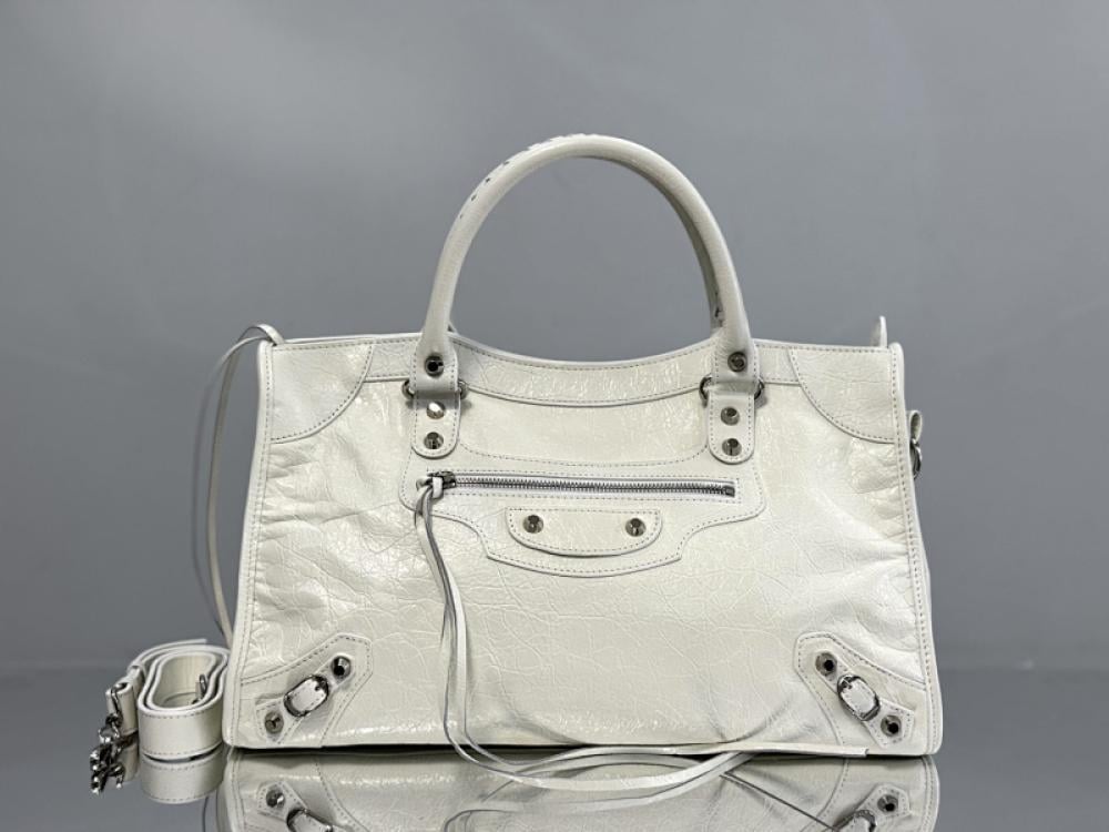 Classic Top Handle Bag Style 7585902