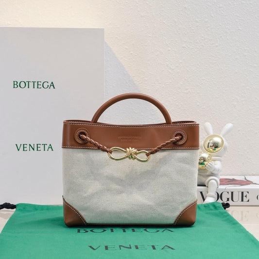 Modern Luxury Leather Top Handle Bag 25x22x10.5cm