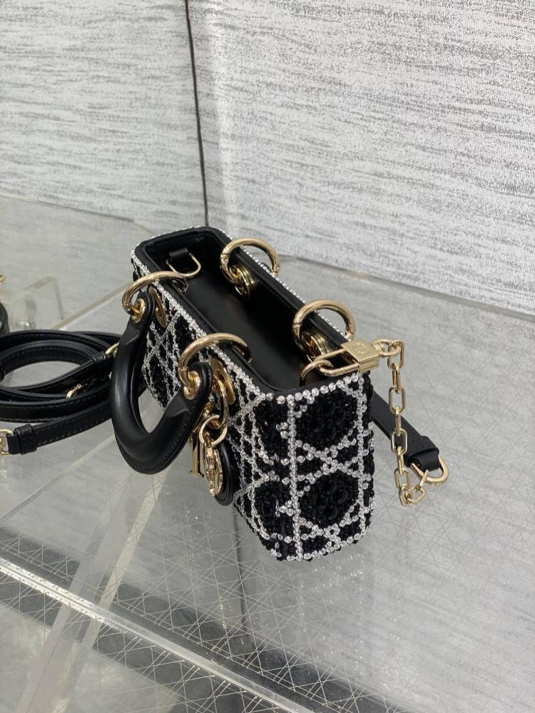 Top Handle Bag Style 1106871991