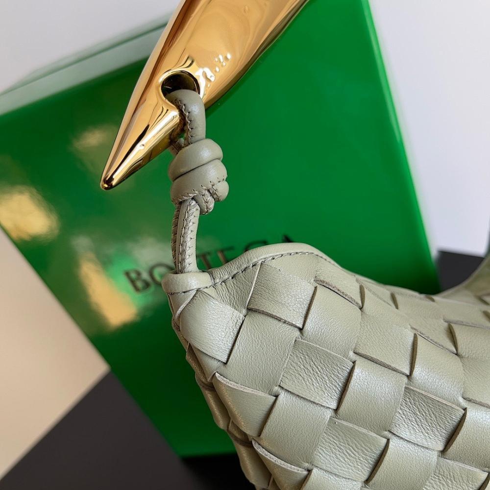 Stylish Woven Top Handle Bag
