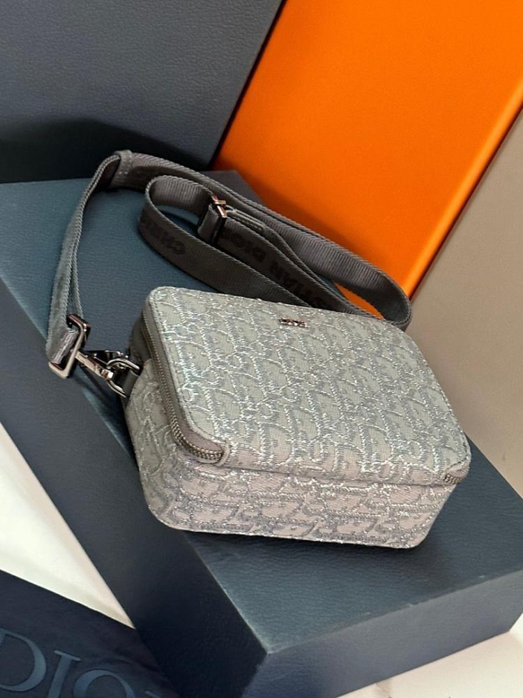 Modern Stylish Quilted Leather Shoulder Bag 17x12.5x5cm