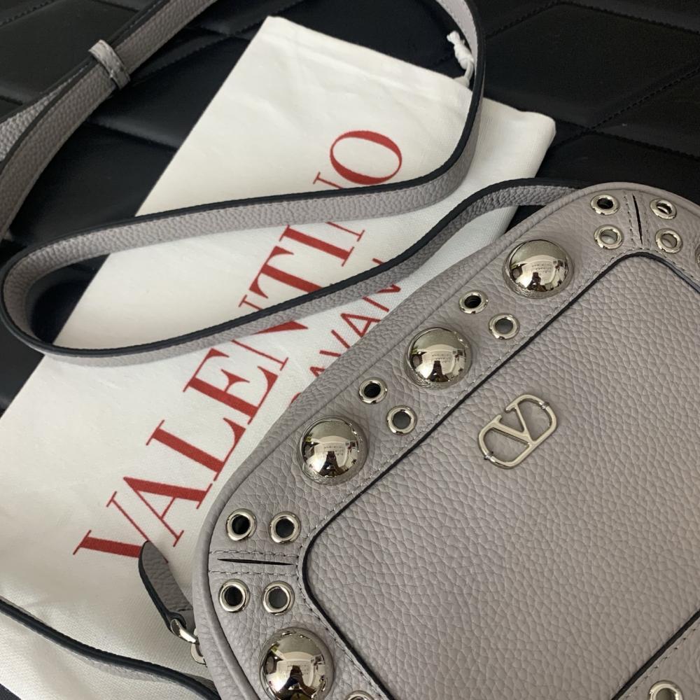 Leather Top Handle Bag Style 442209521