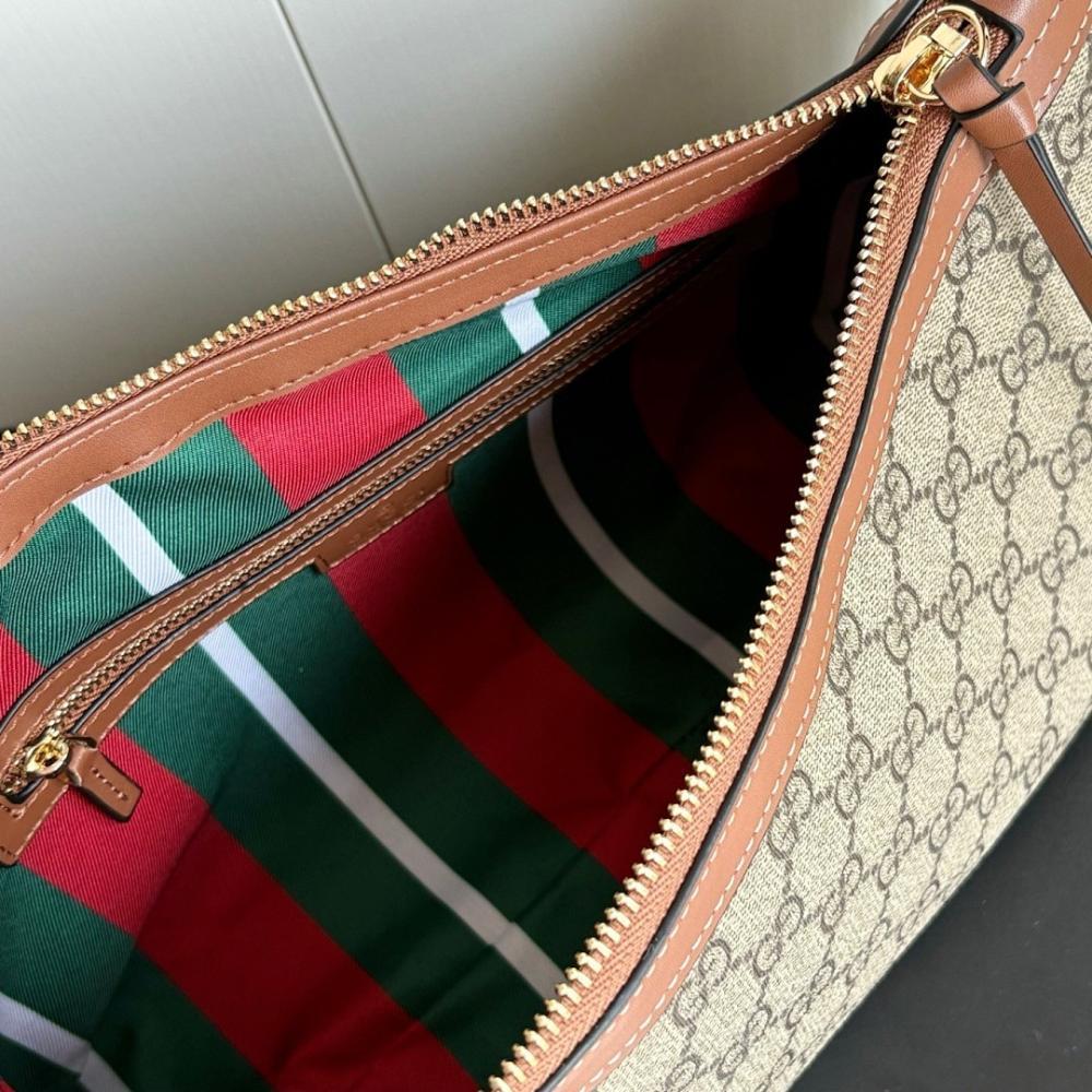Classic Italian-Inspired Top Handle Bag 30x19x11cm
