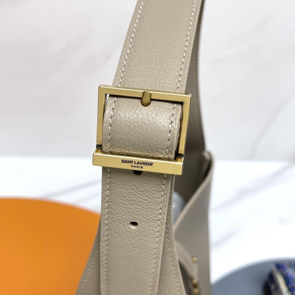 Classic Leather Shoulder Bag Style 1158253883
