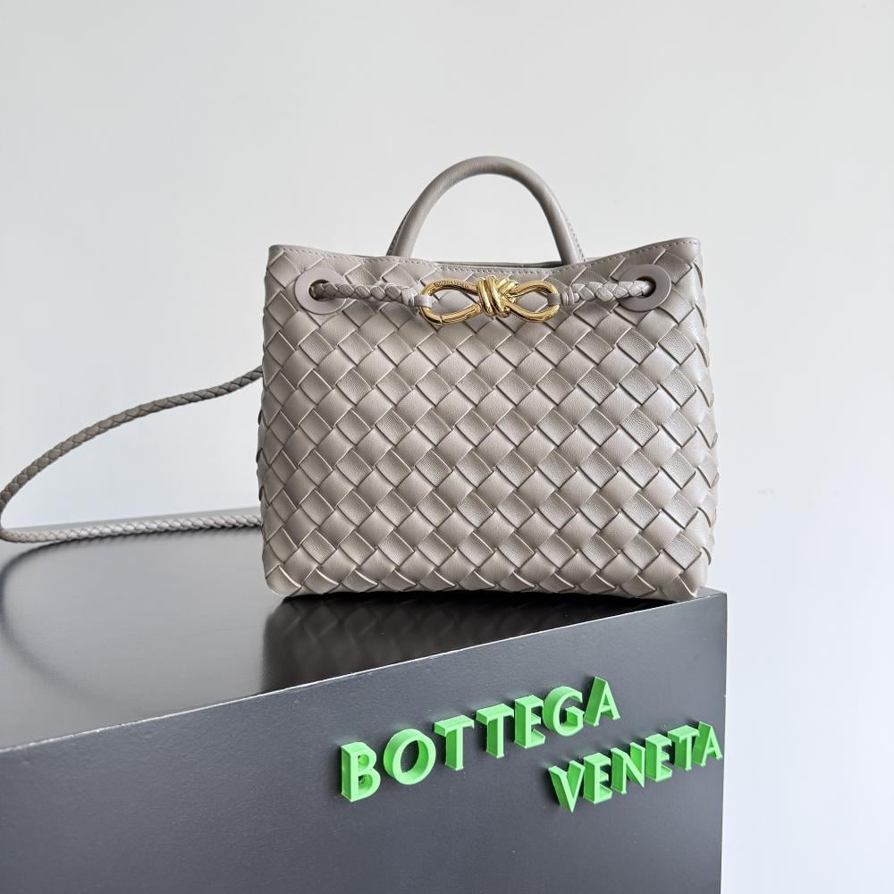 Luxury Top Handle Bag Style 285313935