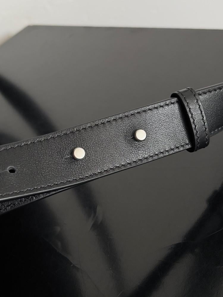 Italian-Inspired Luxury Calfskin Shoulder Bag 31x39x14cm