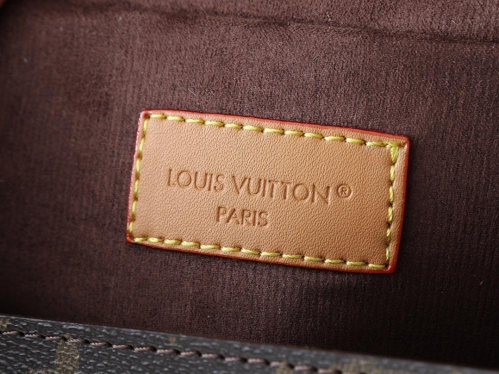 Modern Luxury Monogram Leather Shoulder Bag 20.5x11x6cm