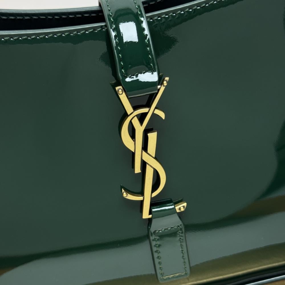 Shoulder Bag Style 265801657