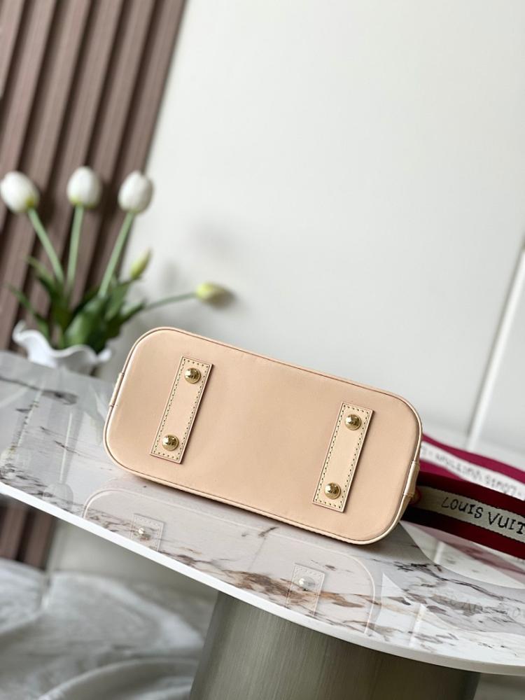 Alma Leather Shoulder Bag 23.5x17.5x11.5cm