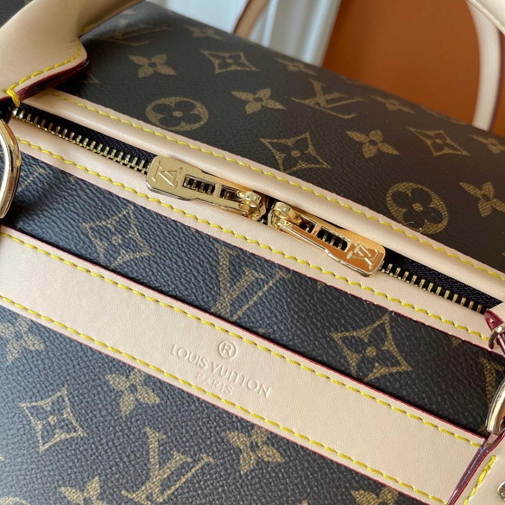 Modern Monogram Leather Crossbody Bag 40x29x23cm