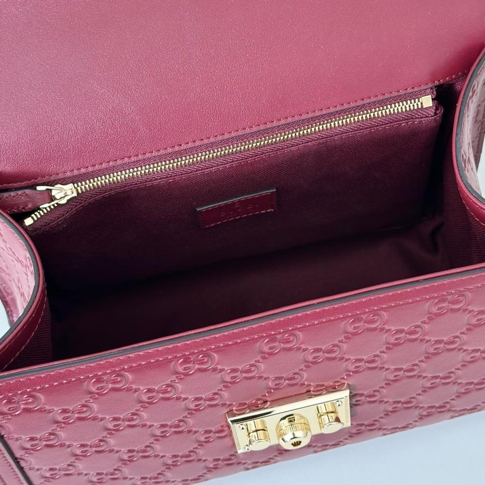 Top Handle Bag Style 148891363