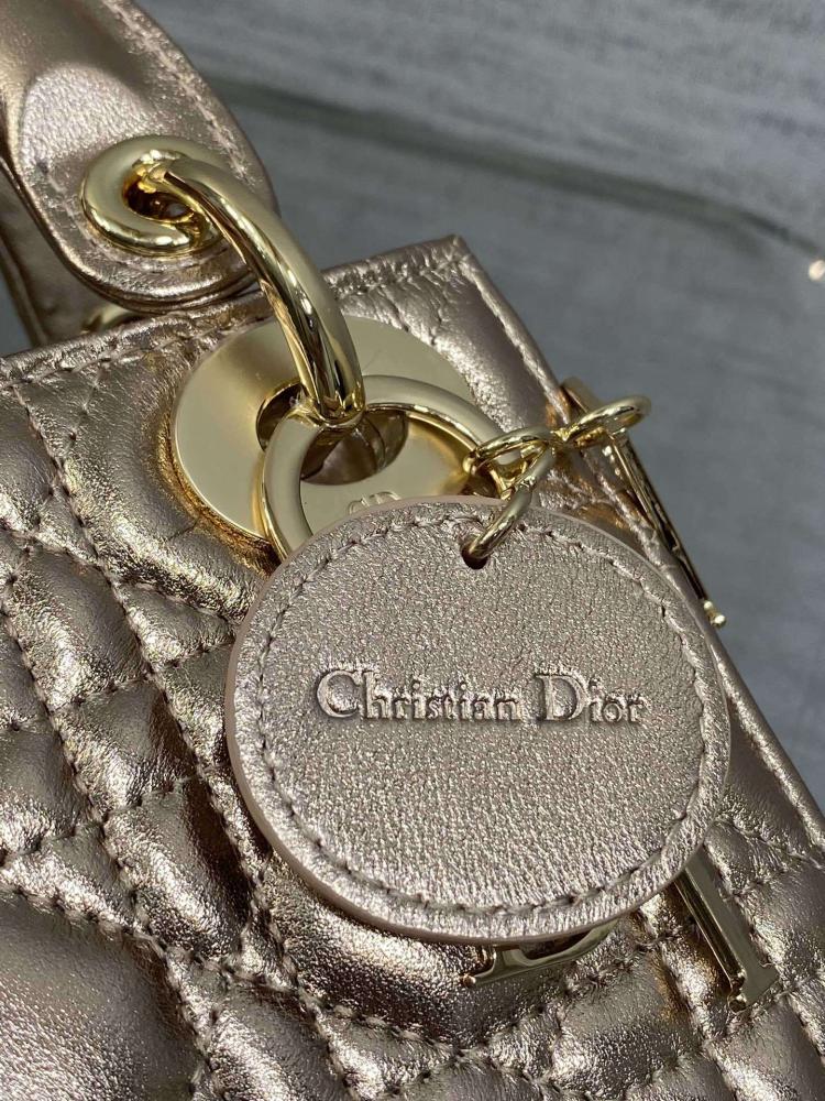 Luxury Top Handle Bag Style 687370052