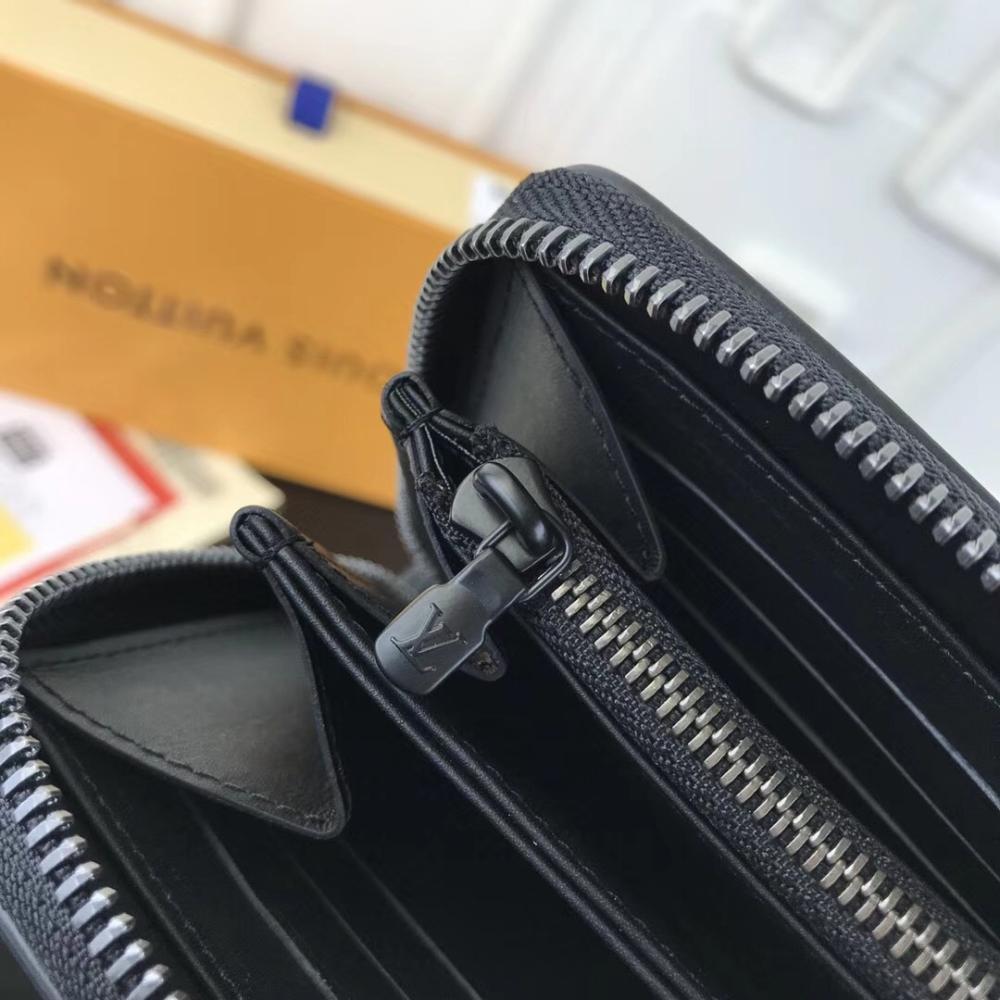 Wallet Style 185738058