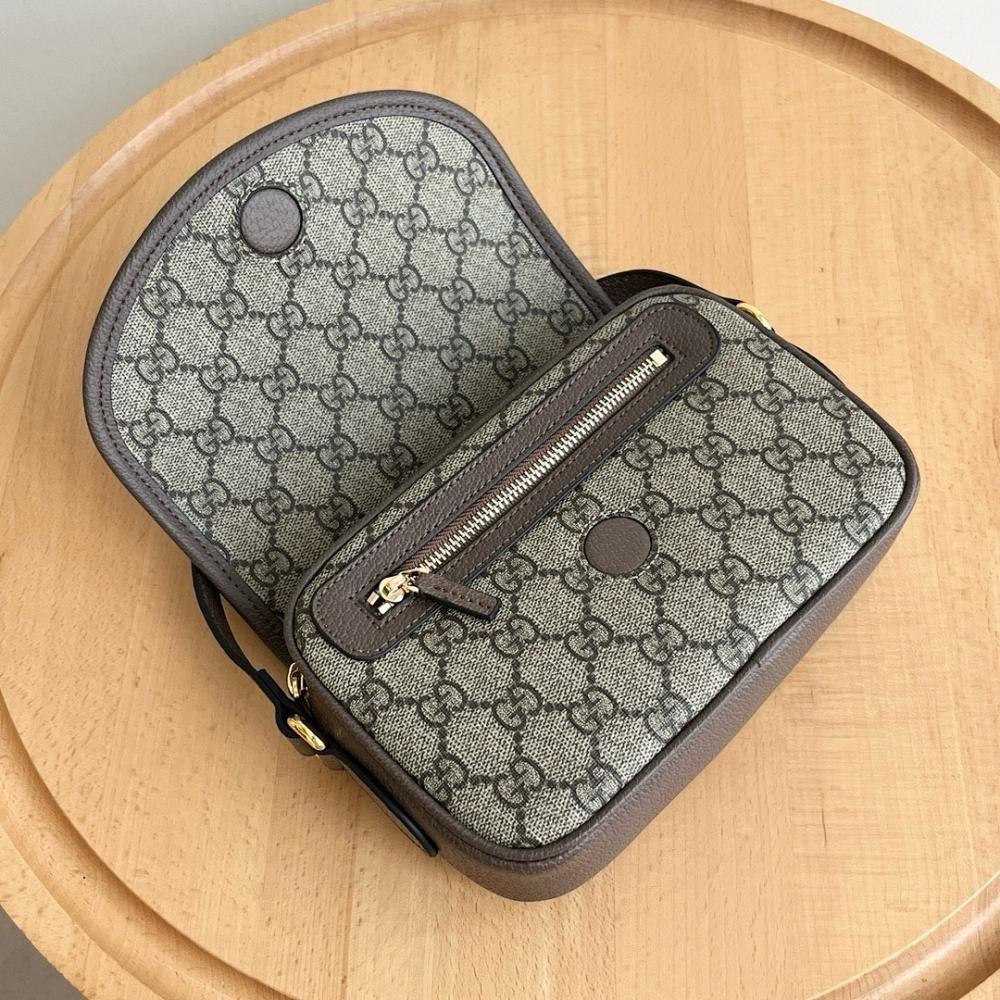 Stylish Top Handle Bag 19x13x5cm