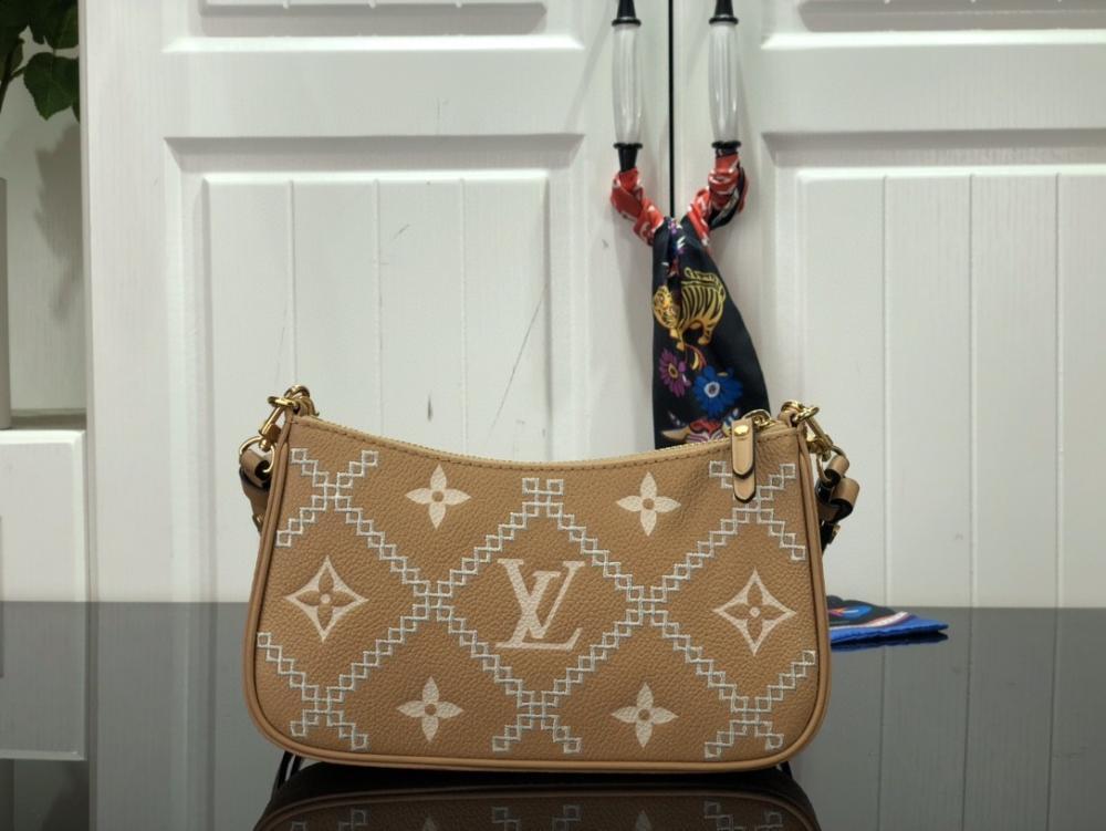 Wallet Style 1692744332