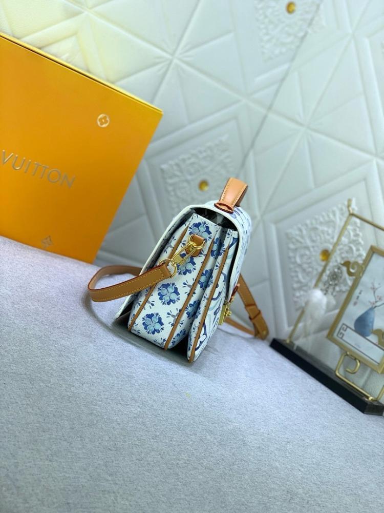 Elegant Stylish Shoulder Bag 25x19x7cm