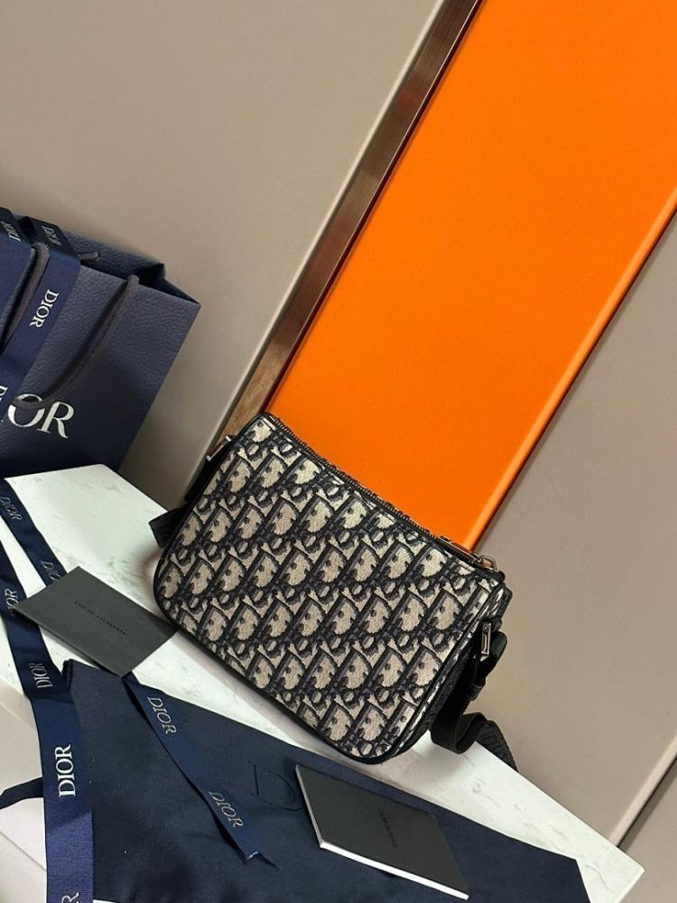 Stylish Black Printed Jacquard Crossbody Bag