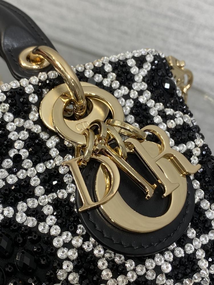 Top Handle Bag Style 1106871991