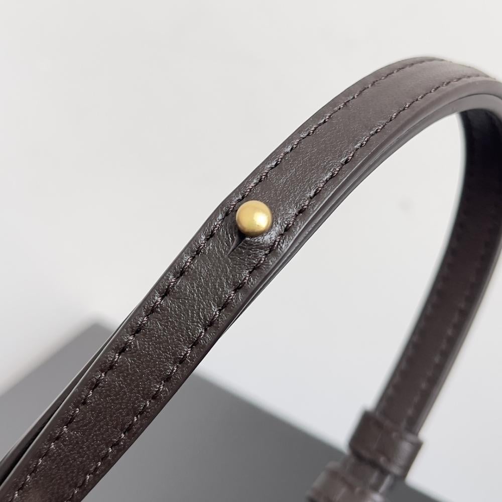 Wallet Style 1237699067