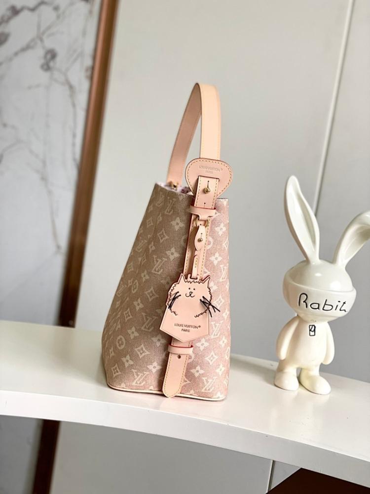 Stylish Leather Tote Bag