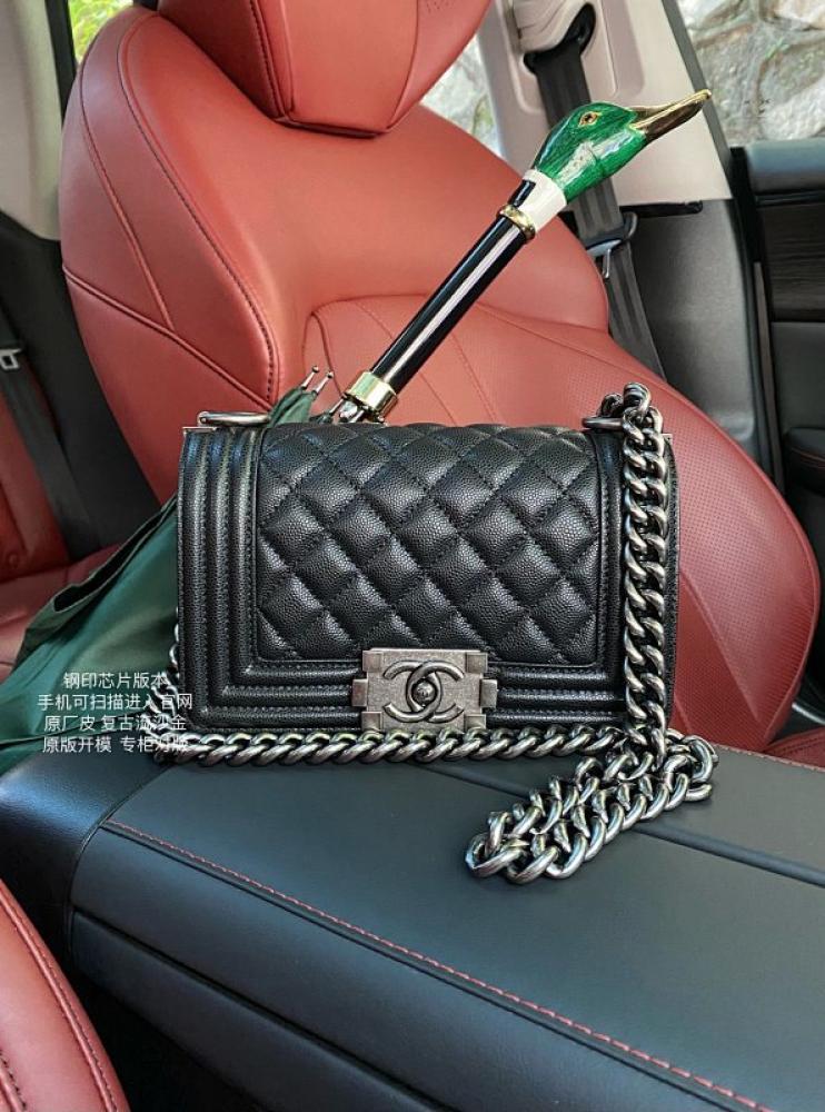 Classic Top Handle Bag Style 1800547937