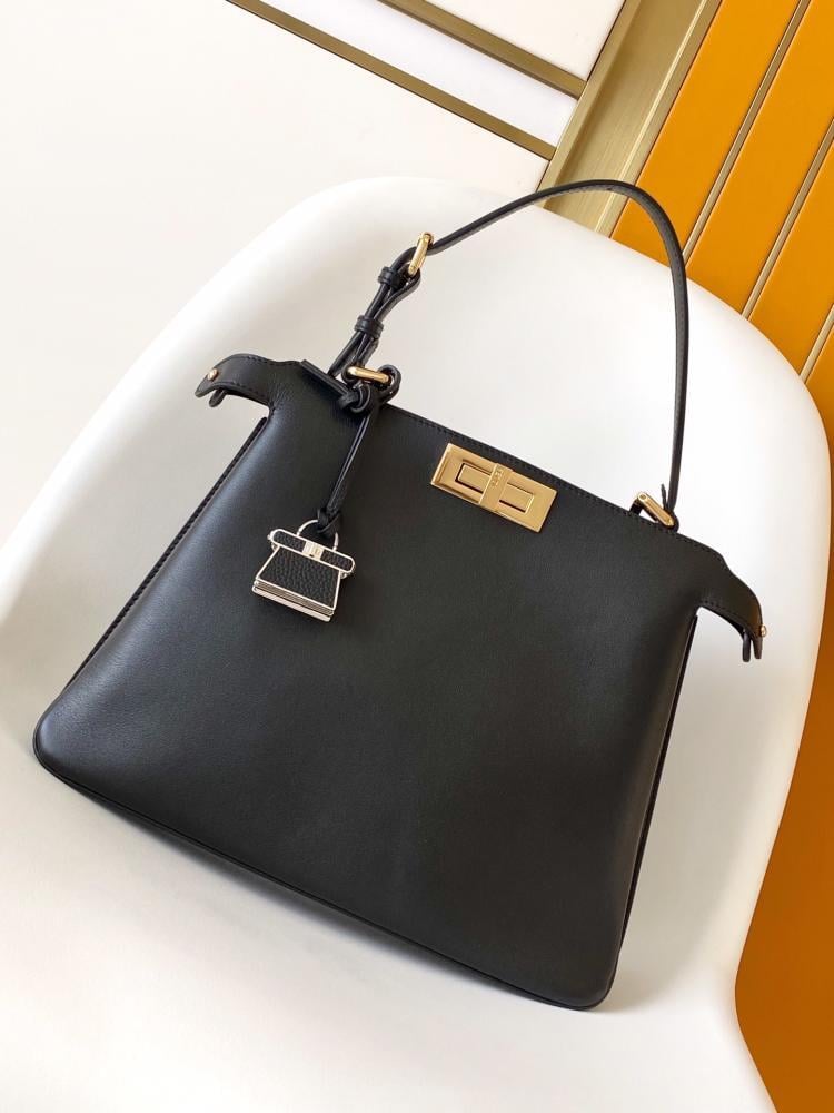 Top Handle Bag Style 1072522176