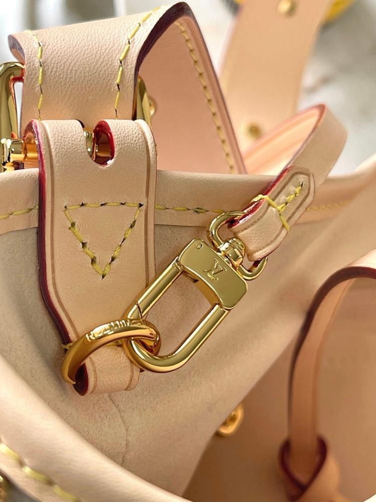Modern Monogram Leather Top Handle Bag 29x24x12cm