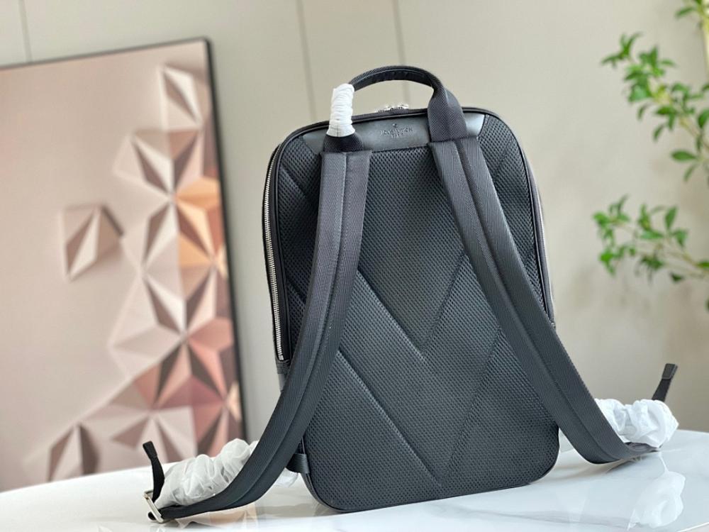 Elegant Refined Leather Crossbody Bag 29x42x13cm