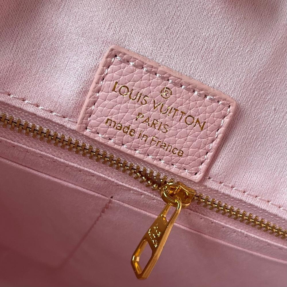Luxury Elegant Monogram Leather Shoulder Bag 34x26x13cm