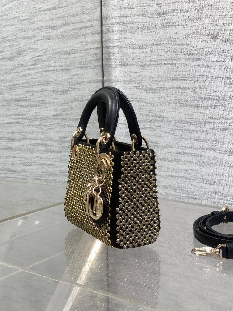 Luxury Leather Top Handle Bag Style 111086886