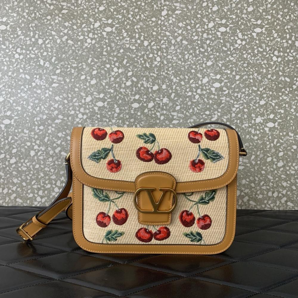 Leather Shoulder Bag Style 1032118732
