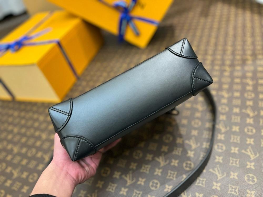 Stylish Travel Bag
