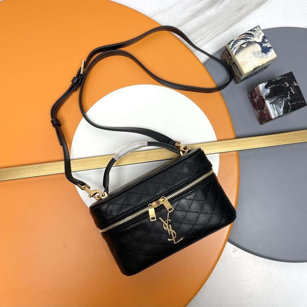 Classic Shoulder Bag Style 1458843514