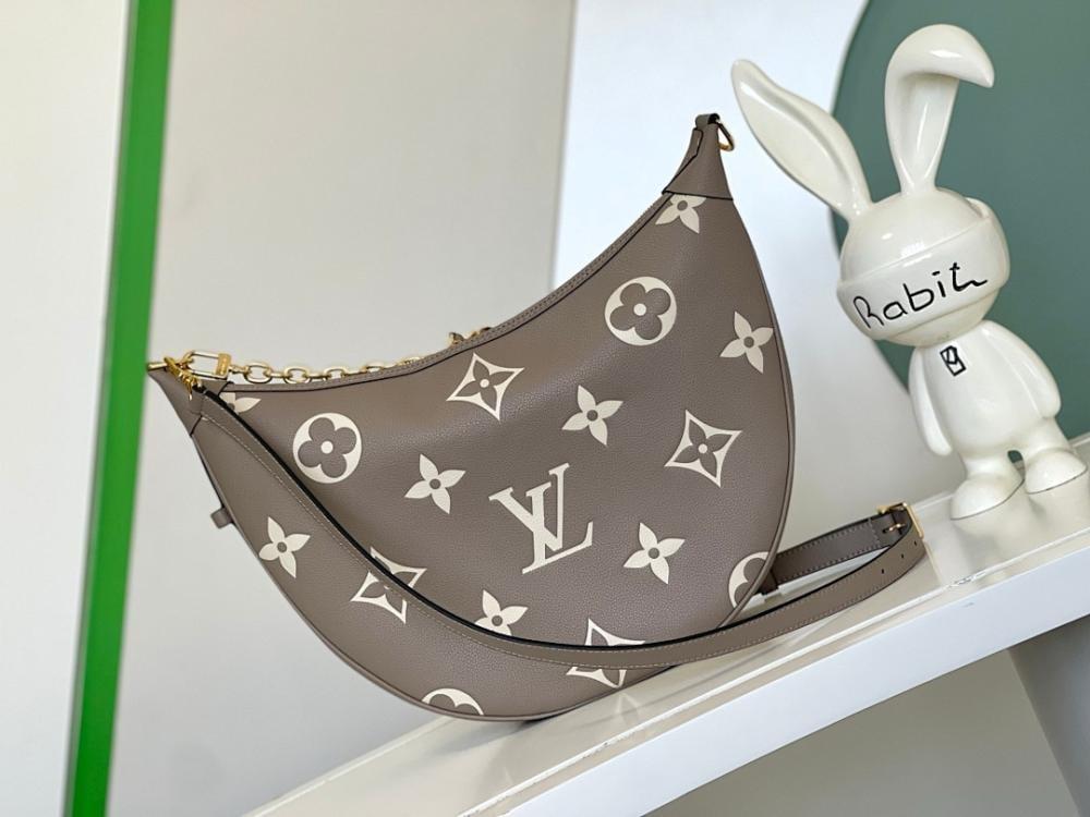 Classic Leather Shoulder Bag 38x26x10cm