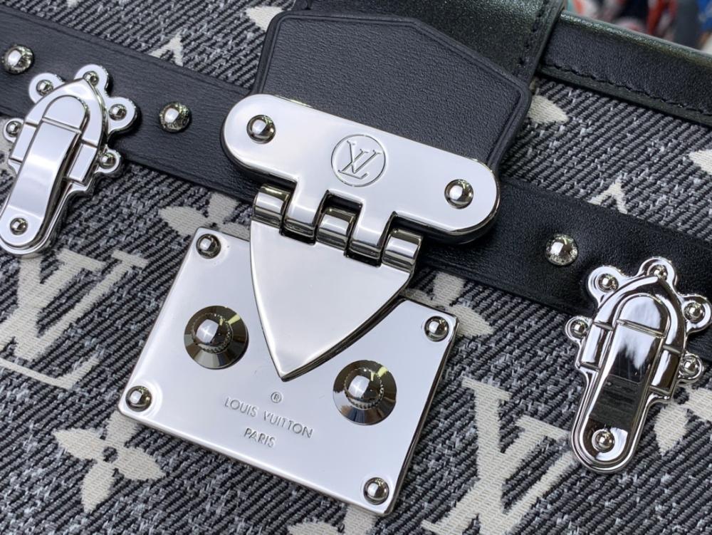 Elegant Shoulder Bag Style 340601523