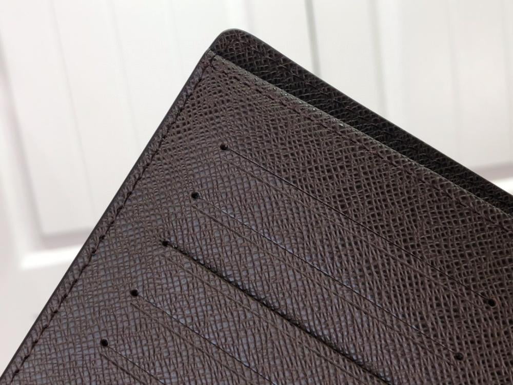 Luxury Wallet Style 106434129
