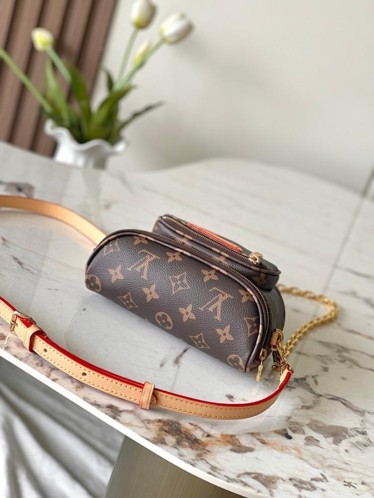 Elegant Stylish Monogram Leather Bag 17x12x9.5cm