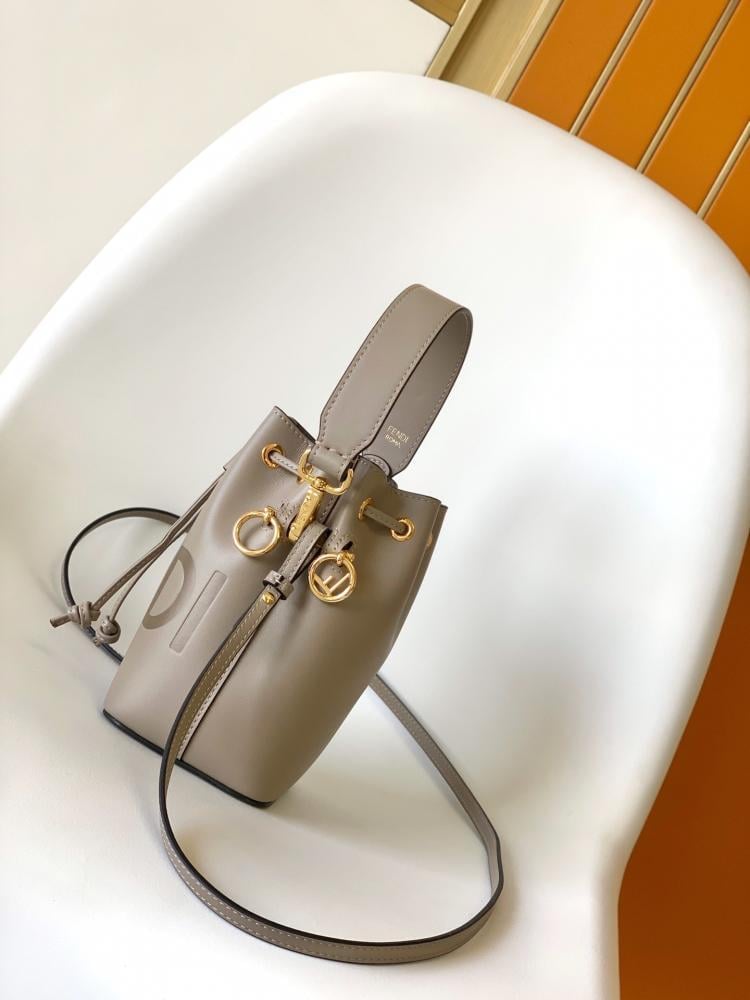 Bucket Bag Style 42804519