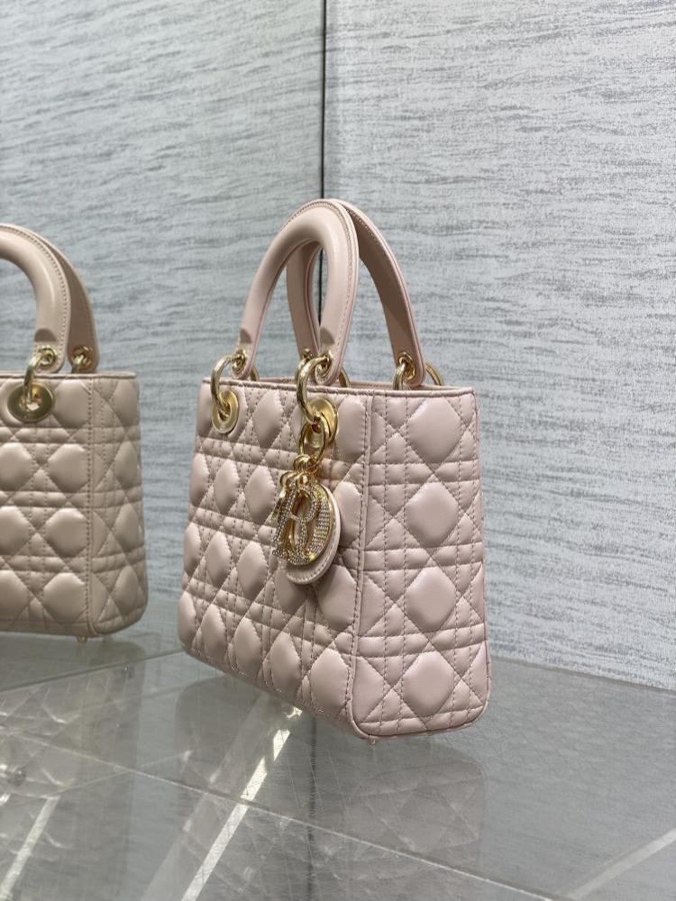 Top Handle Bag Style 155700582