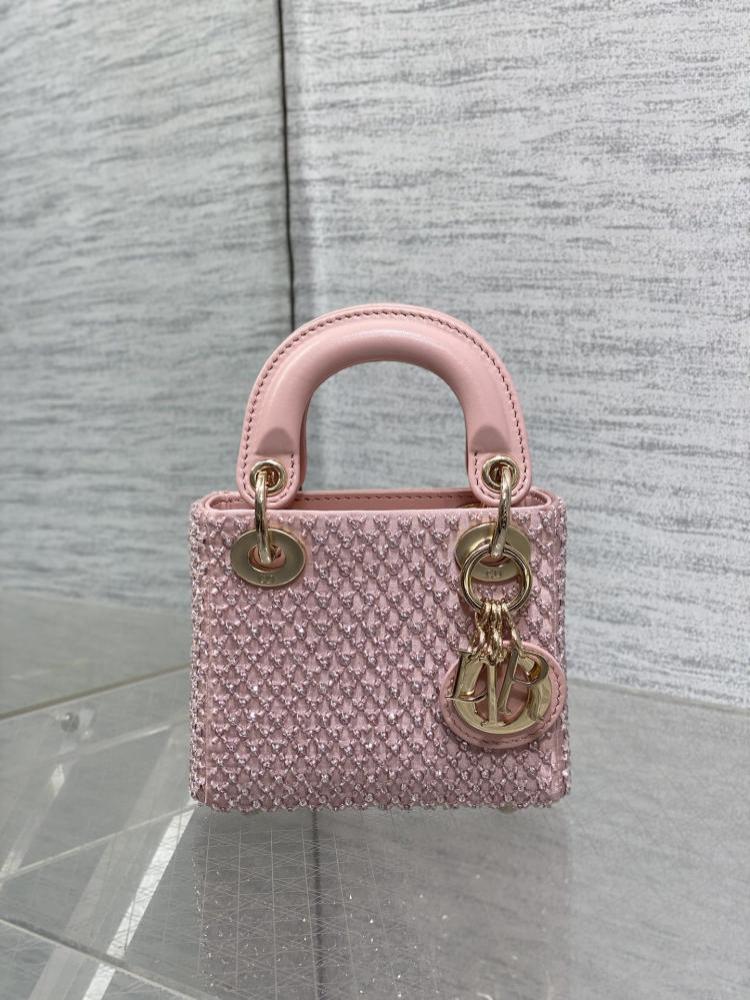 Embroidered Wallet Style 60503328