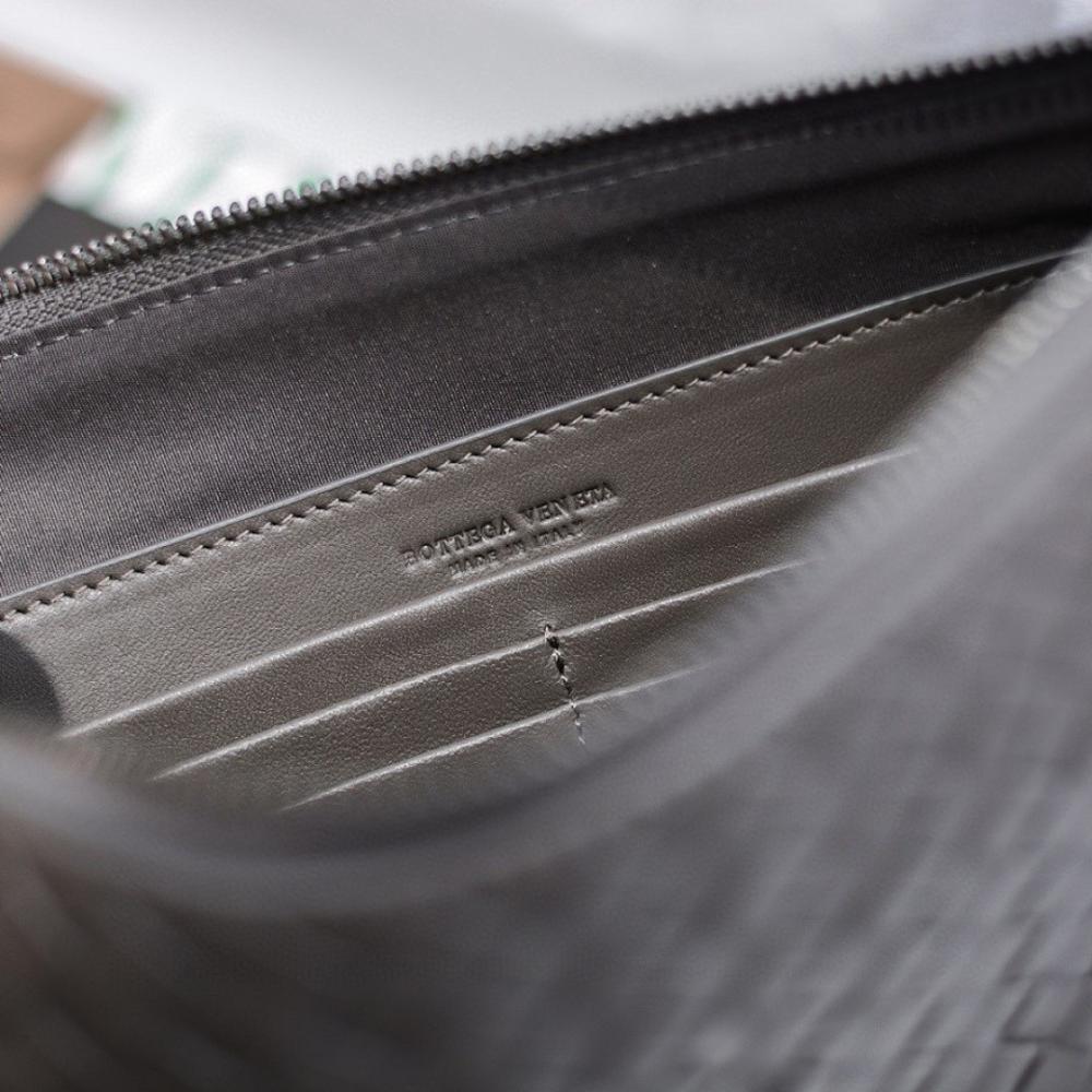 Modern Luxury Quilted Lambskin Bag