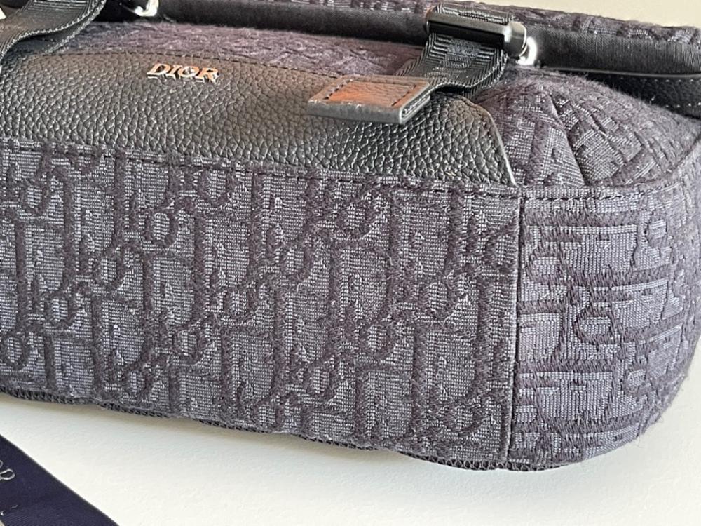 Classic Luxury Black Quilted Jacquard Shoulder Bag