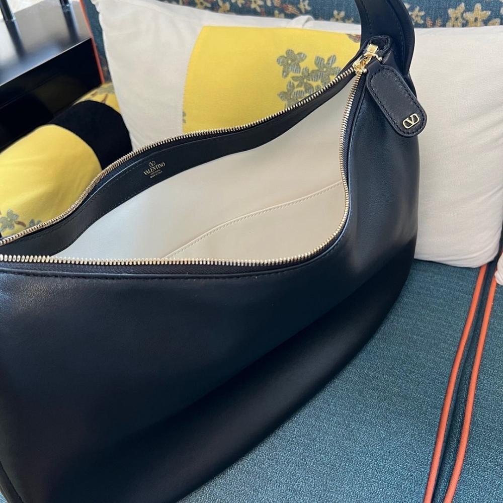 Classic Shoulder Bag 42x24x5cm