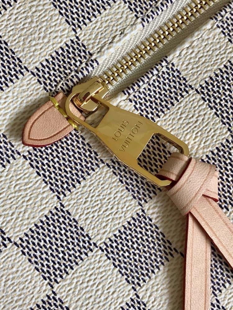 Stylish Gold Calfskin Crossbody Bag