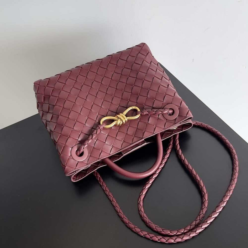 Classic Top Handle Bag Style 493368566